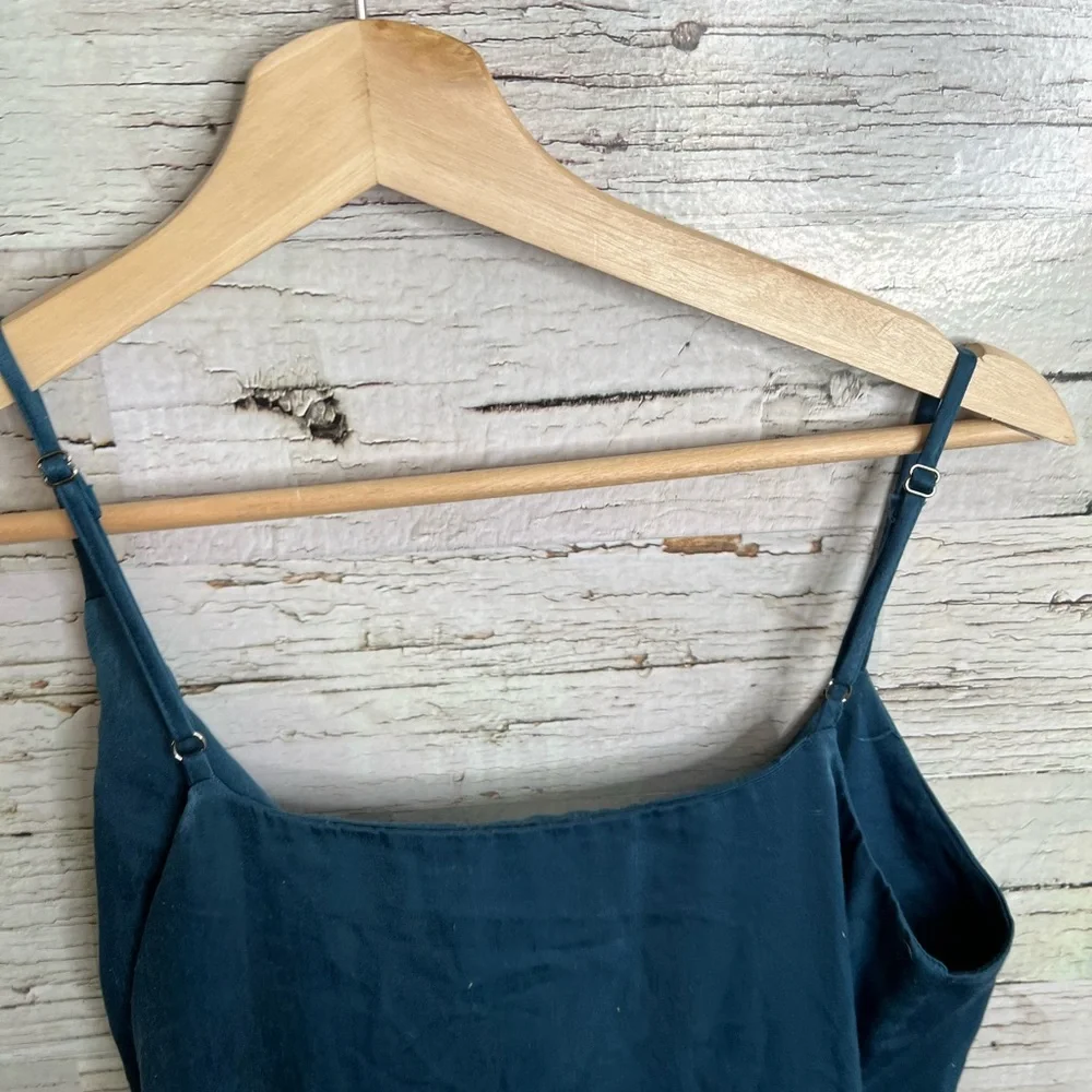 J.O.A. Blue midi wrap dress size small NWT - Picture 8 of 10